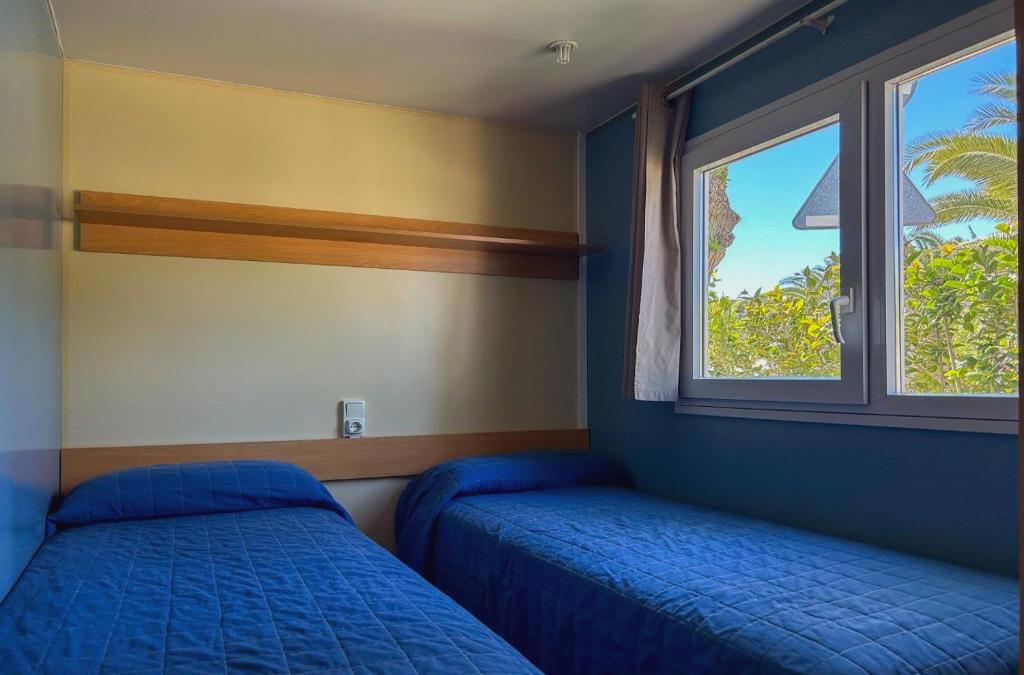 Disfruta de tu bungalow en Tamarit con acceso al spa incluido - Mediterrani Natura Spa Resort