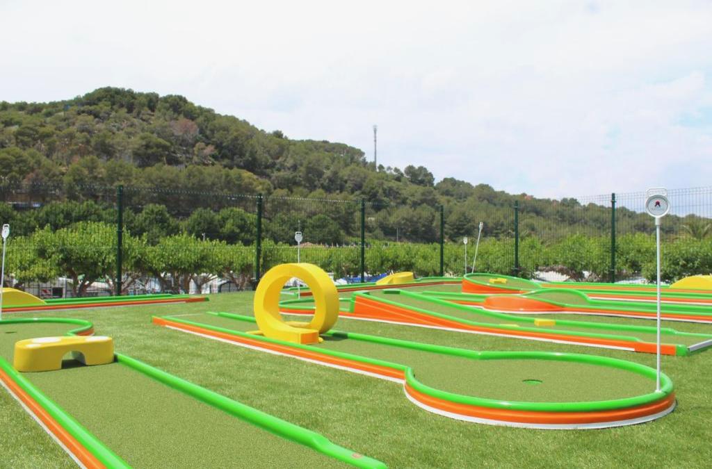 Disfruta de tu bungalow en Tamarit con acceso al spa incluido - Mediterrani Natura Spa Resort