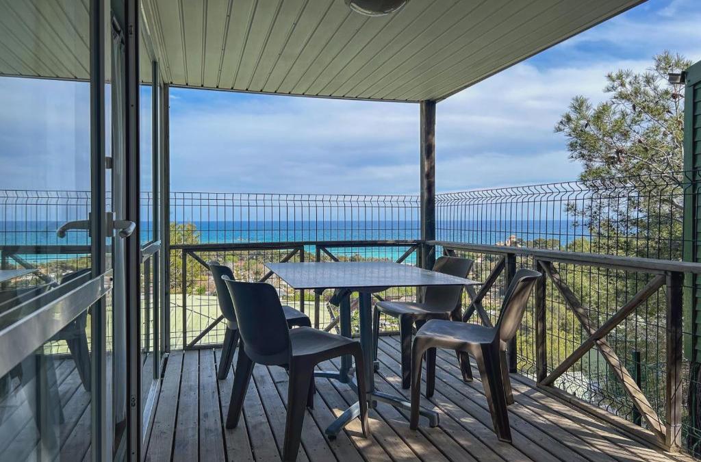 Disfruta de tu bungalow en Tamarit con acceso al spa incluido - Mediterrani Natura Spa Resort