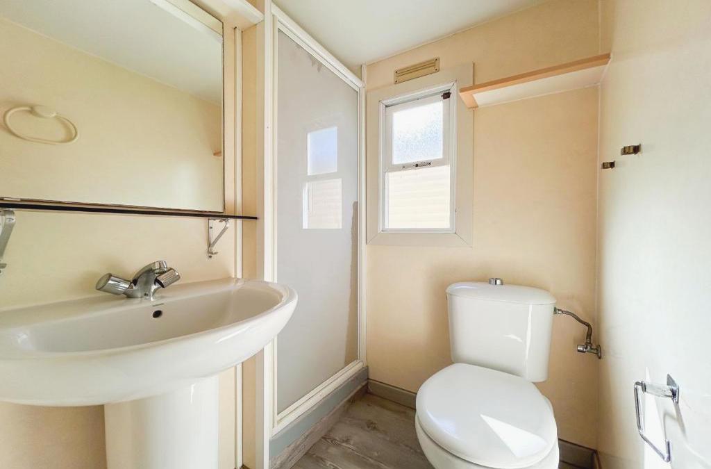Disfruta de tu bungalow en Tamarit con acceso al spa incluido - Mediterrani Natura Spa Resort