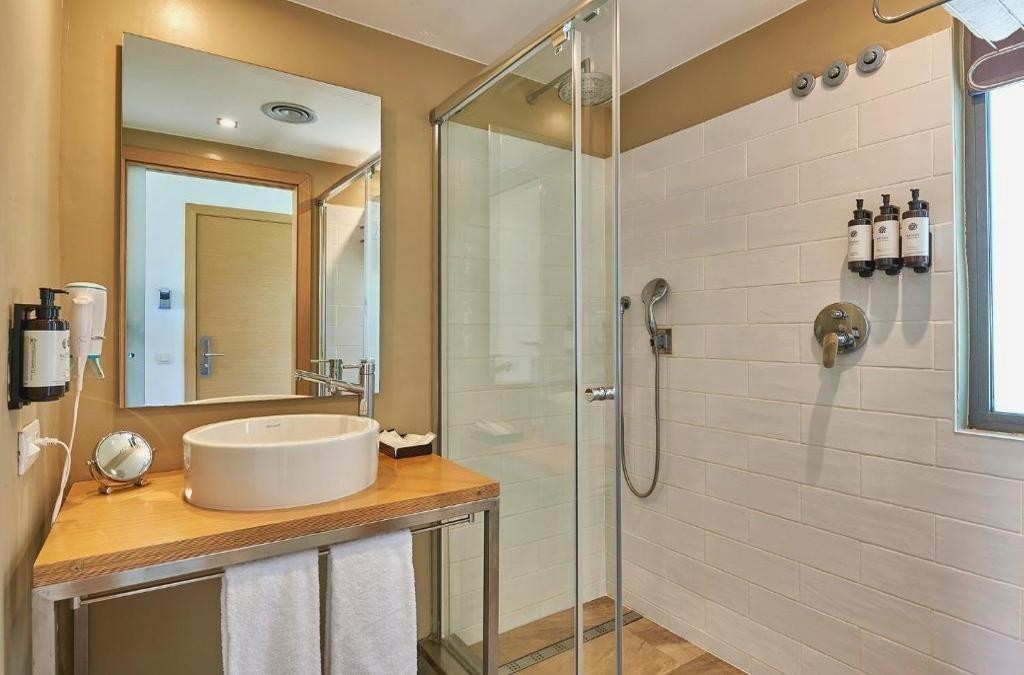 Descubre el Empordà en un exclusivo hotel 4* sostenible - URH - Hotel Molí del Mig