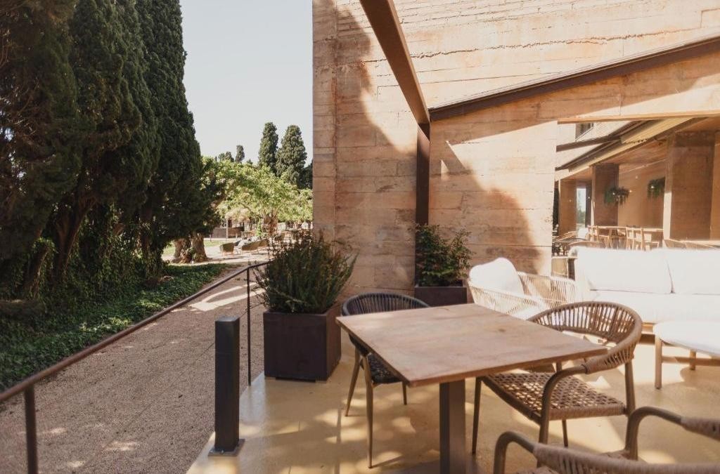 Descubre el Empordà en un exclusivo hotel 4* sostenible - URH - Hotel Molí del Mig