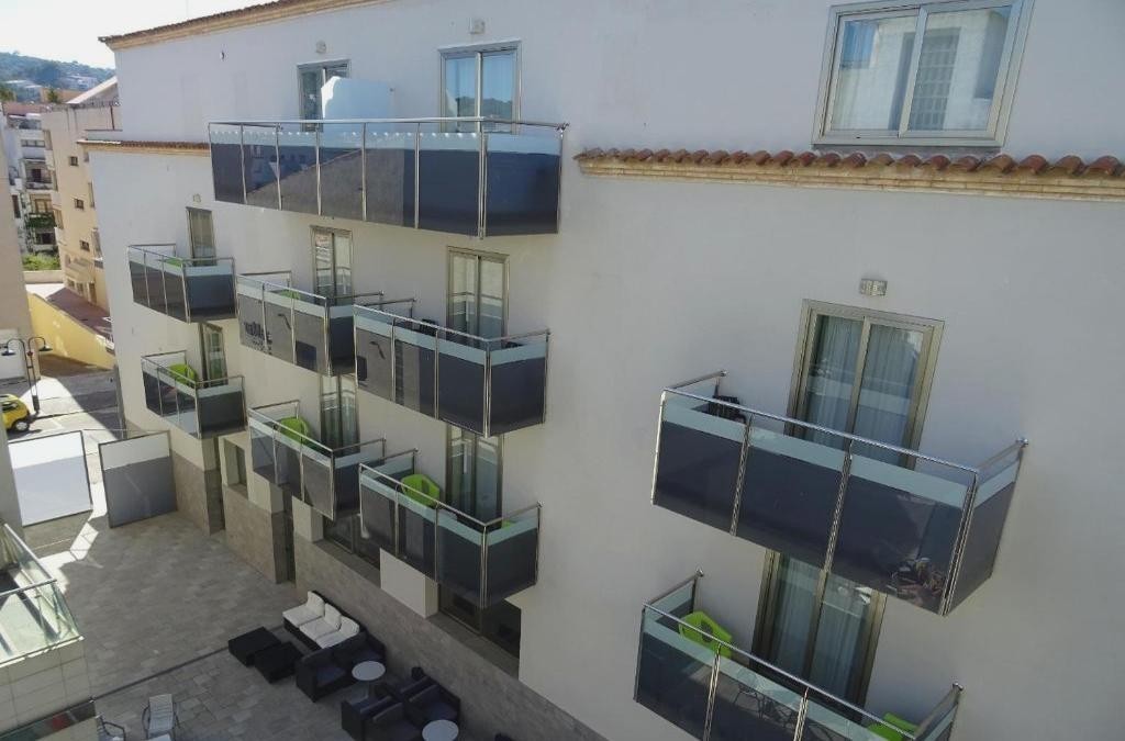 Disfruta de Tossa de Mar con Pensión Completa - Hotel Tossamar