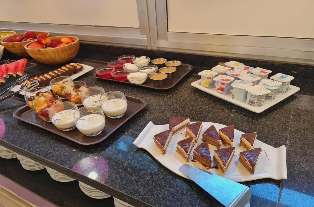 Disfruta de Tossa de Mar con Pensión Completa - Hotel Tossamar