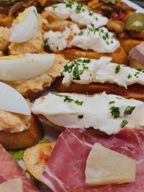 Disfruta de Tossa de Mar con Pensión Completa - Hotel Tossamar