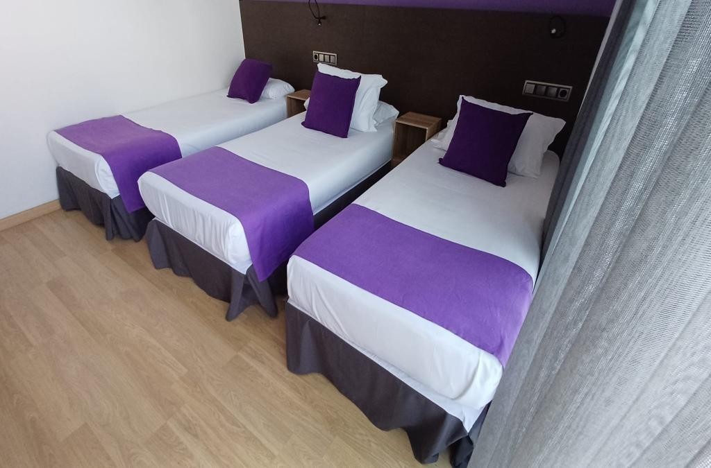 Disfruta de Tossa de Mar con Pensión Completa - Hotel Tossamar
