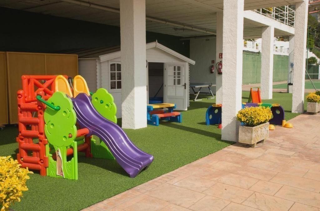 Semana Santa y más en Hotel 4* con Media Pensión en Tossa de Mar - Hotel Don Juan Tossa