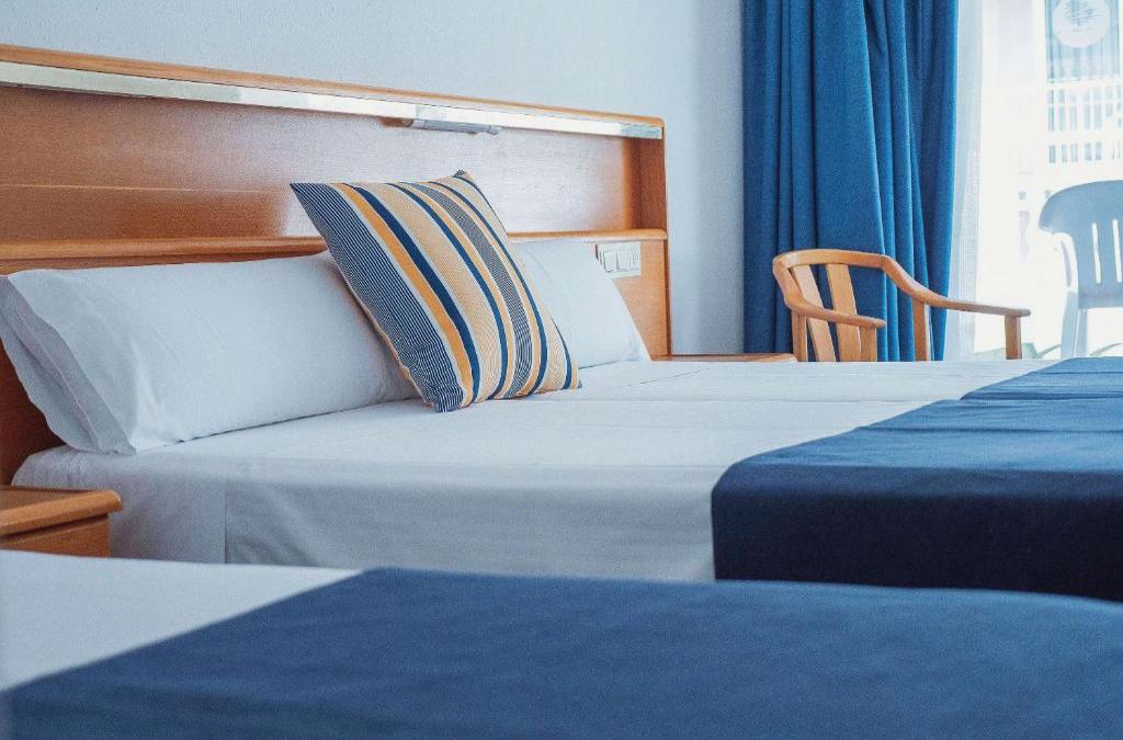 ¡Haz las maletas! Tossa de Mar te espera en hotel 4* cerca del mar