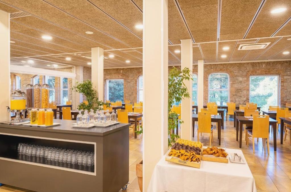 ¡Escapada relajante con hotel 4* y SPA! - Iberik Rocallaura Balneari
