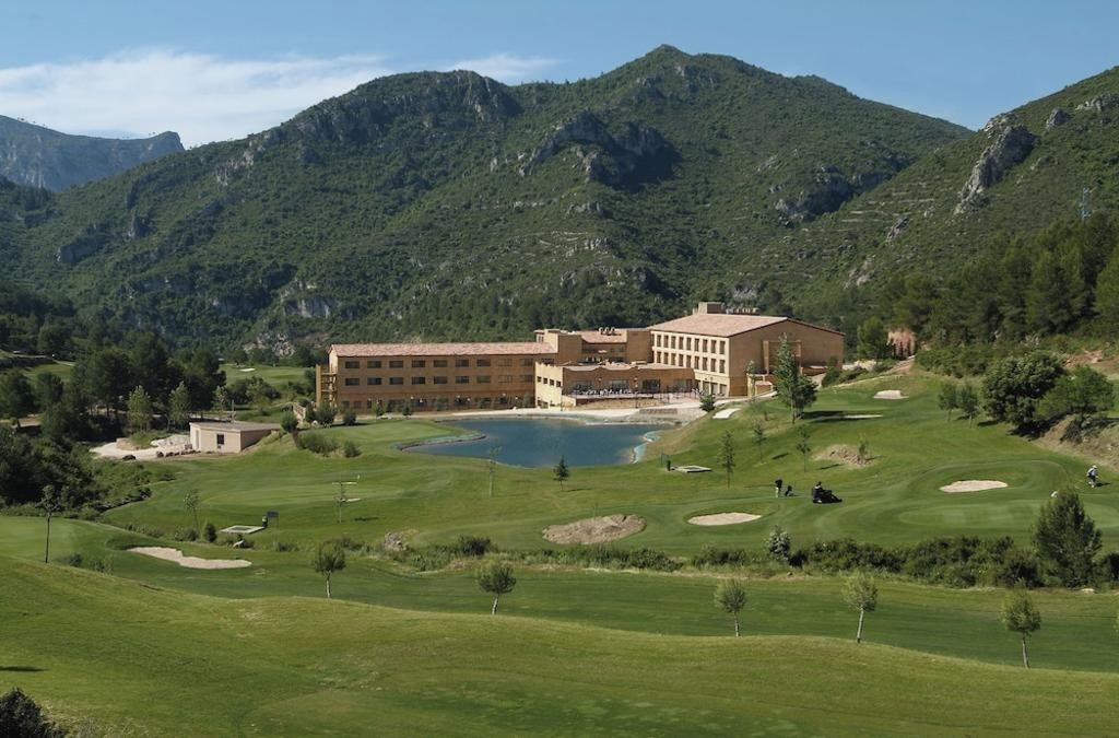 Stay near Tarragona in a 4* hotel with a lot of charm