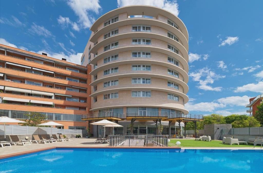 PortAventura Park y Ferrari Land en hotel 4* de Costa Dorada, ¡Vívelo! - Ponient Vila Centric by PortAventura World