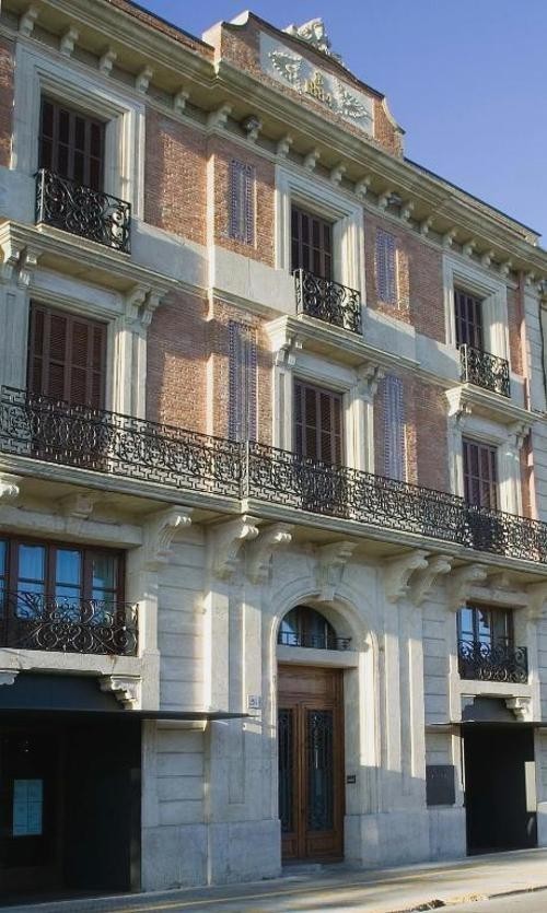 Experiencia Deluxe: Un viaje al corazón del Penedés en hotel 4*