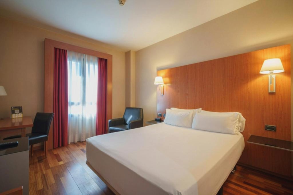 Fin de semana a 30 minutos de Madrid: hotel 4* y desayunos incluidos - Sercotel AB Arganda