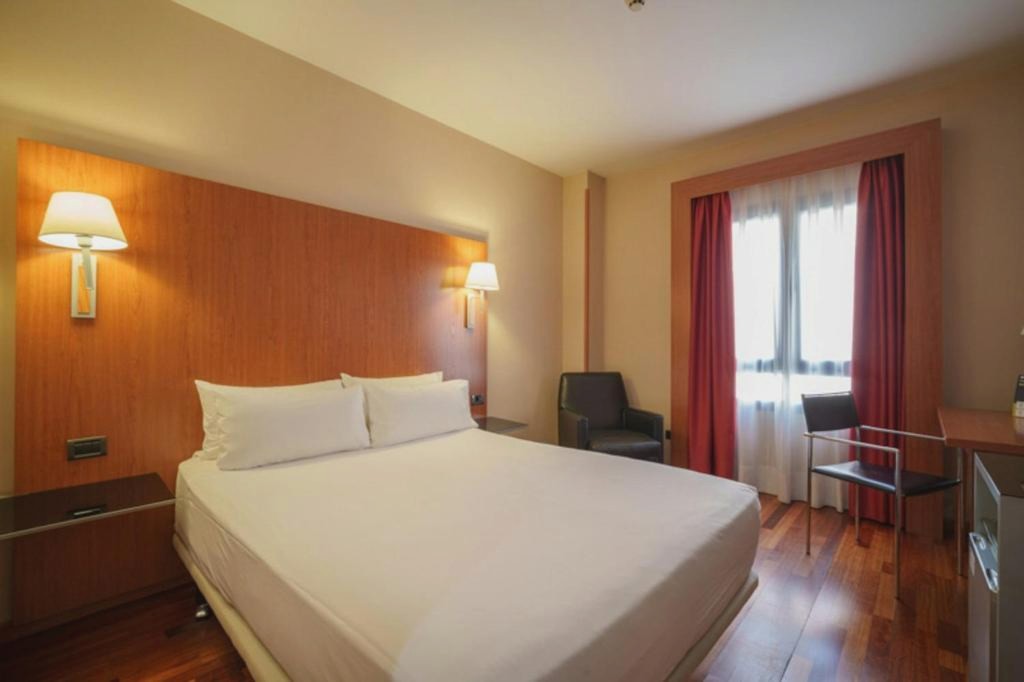 Fin de semana a 30 minutos de Madrid: hotel 4* y desayunos incluidos - Sercotel AB Arganda