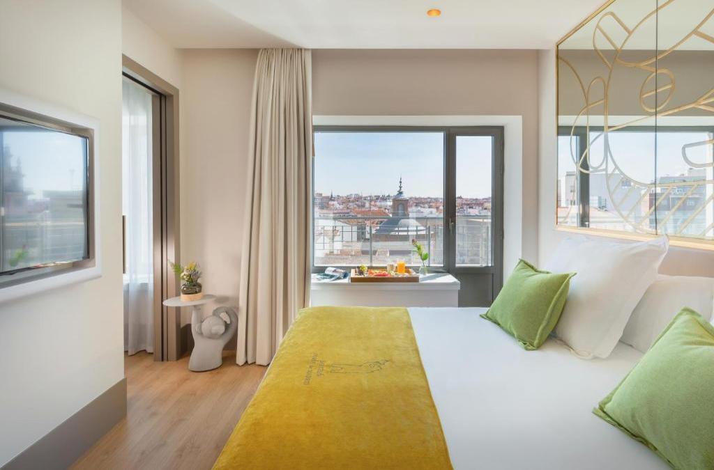 Lujo en hotel 5* en pleno centro de Madrid con desayunos