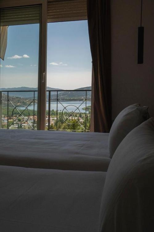 Desconexión total: Naturaleza y Spa en un hotel 4* en Navacerrada - Hotel Hita