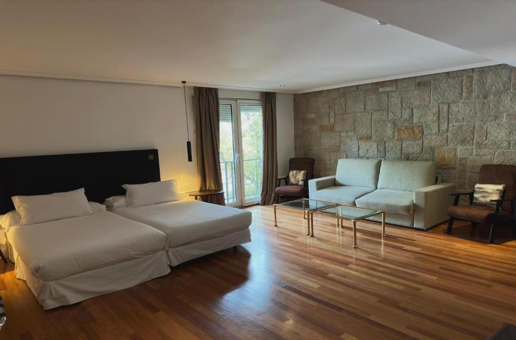 Desconexión total: Naturaleza y Spa en un hotel 4* en Navacerrada - Hotel Hita