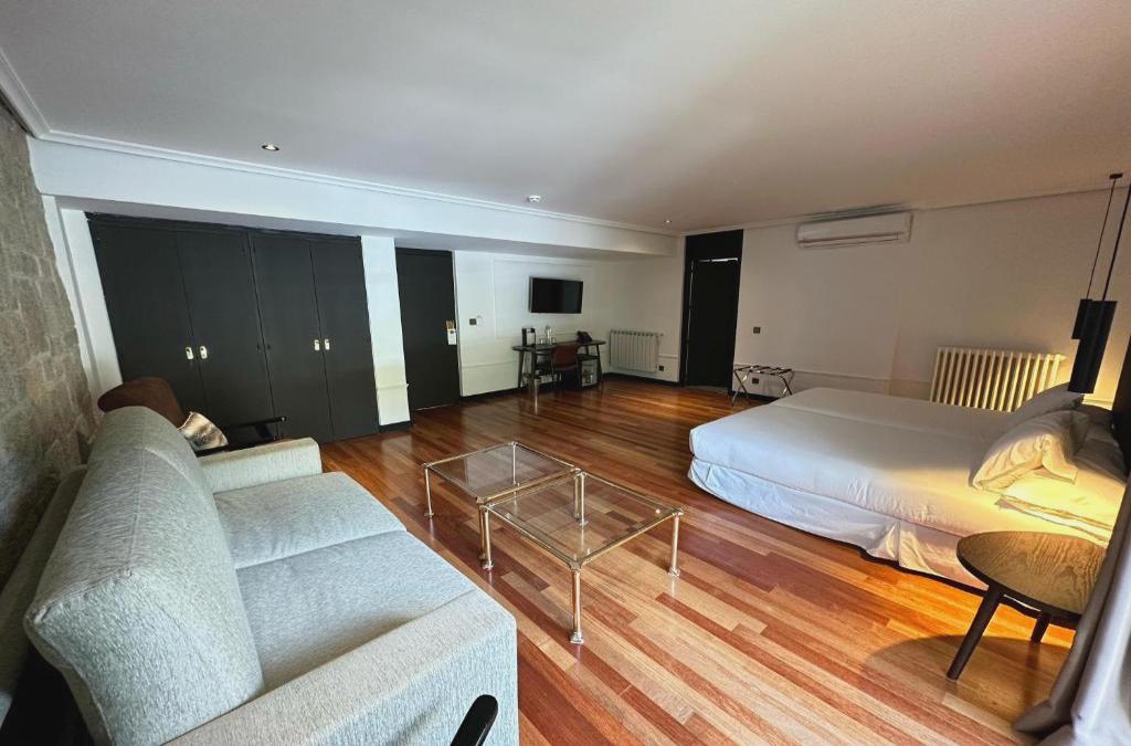Desconexión total: Naturaleza y Spa en un hotel 4* en Navacerrada - Hotel Hita