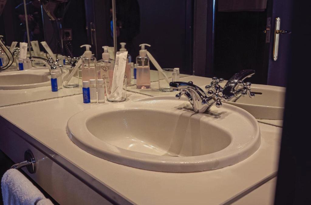 Desconexión total: Naturaleza y Spa en un hotel 4* en Navacerrada - Hotel Hita