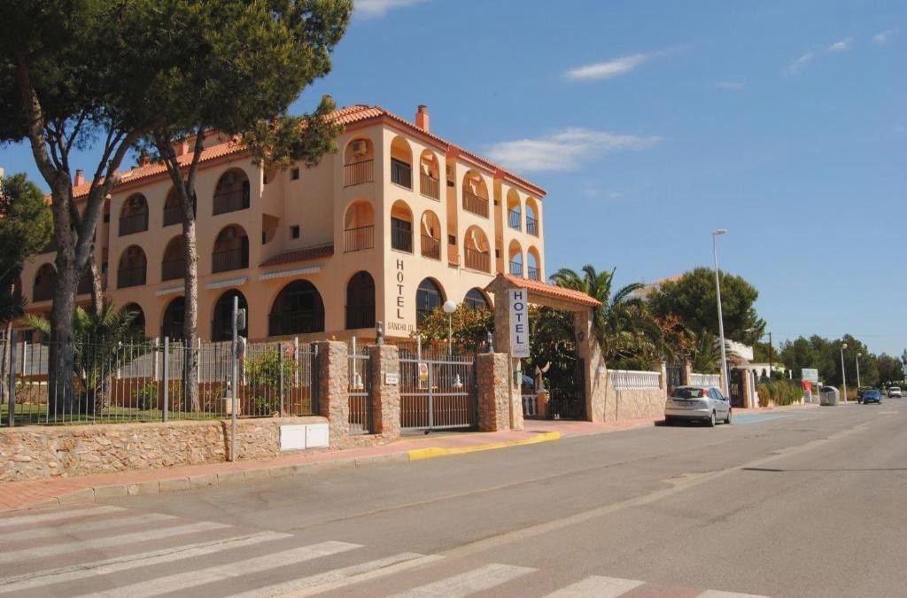 Alcocéber y Playa de las Fuentes: vive la magia donde el agua nace junto al mar