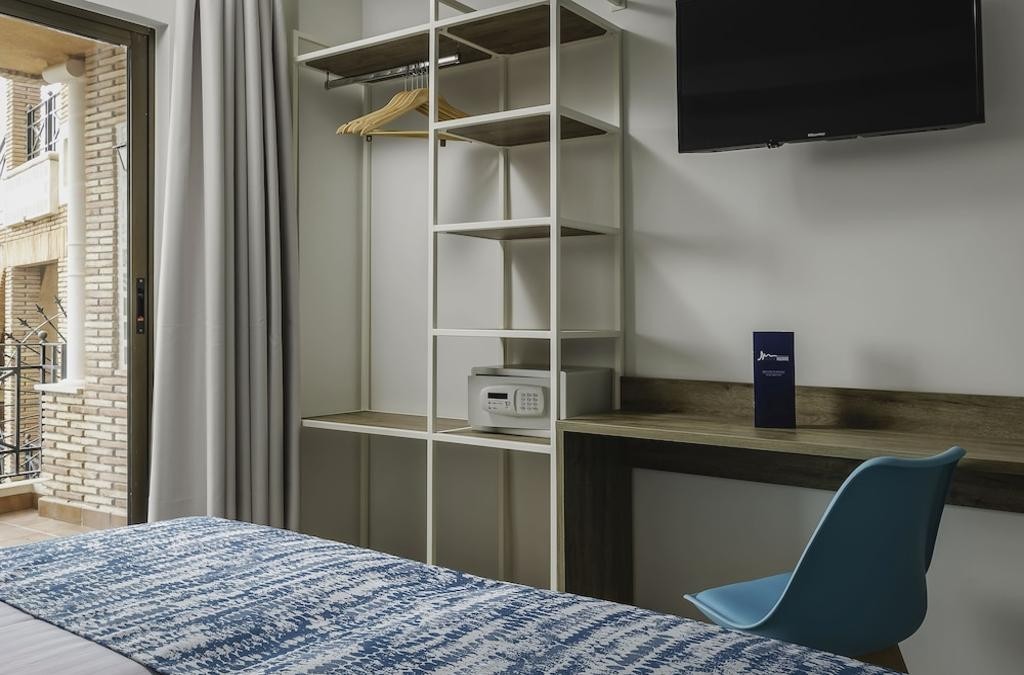 Enjoy Alicante in a charming Boutique Hotel