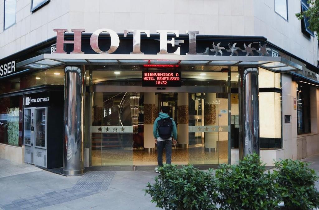 Hotel 4* en Valencia con Museo de las Ciencias u Oceanogràfic - Hotel Benetusser