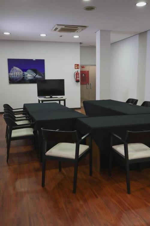 Hotel 4* en Valencia con Museo de las Ciencias u Oceanogràfic - Hotel Benetusser