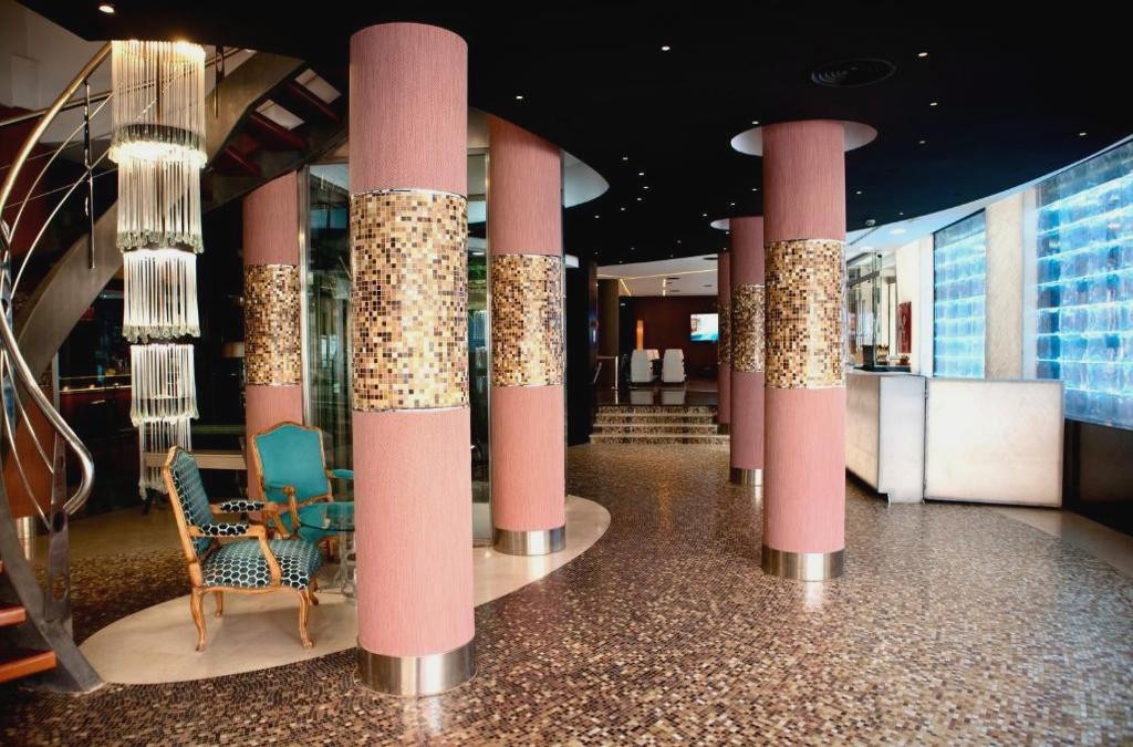 Hotel 4* en Valencia con Museo de las Ciencias u Oceanogràfic - Hotel Benetusser