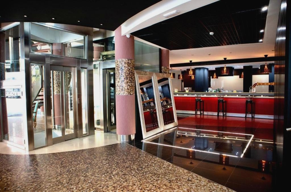 Hotel 4* en Valencia con Museo de las Ciencias u Oceanogràfic - Hotel Benetusser