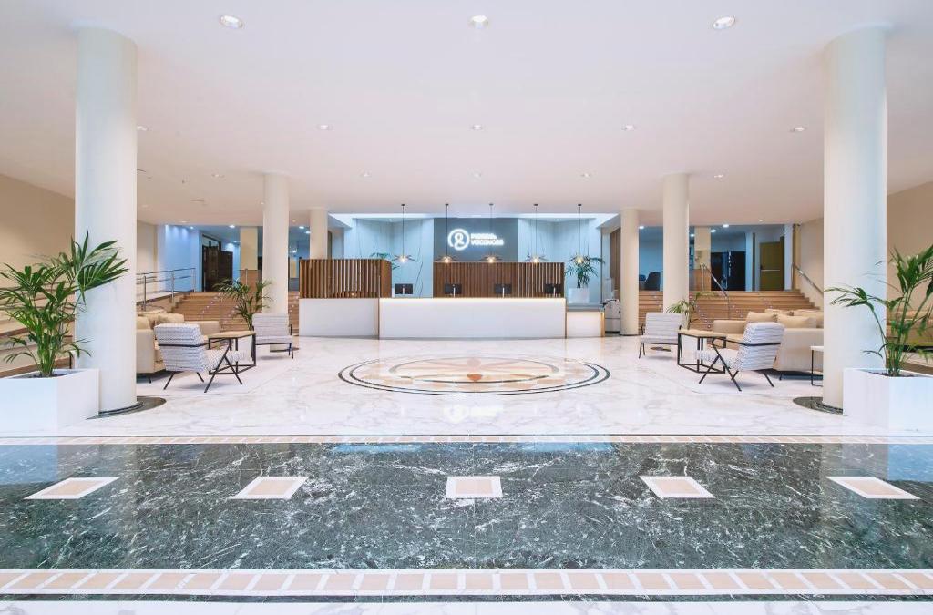 Hotel 4* muy cerca de la Playa de Levante: ¡planazo en Benidorm!