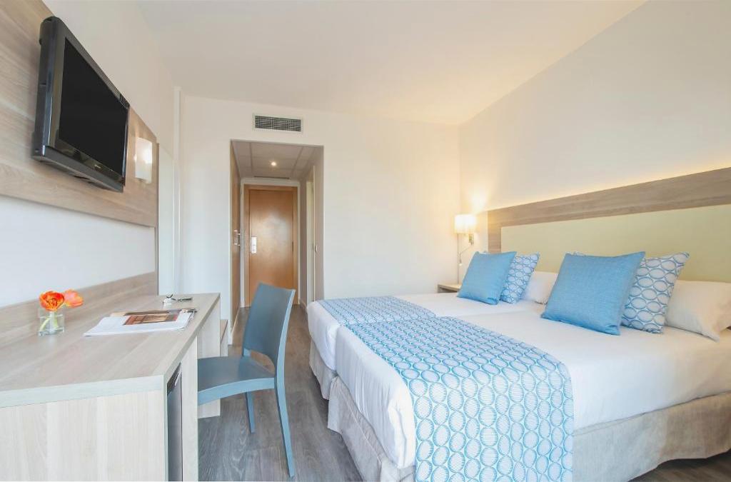 Hotel 4* muy cerca de la Playa de Levante: ¡planazo en Benidorm!