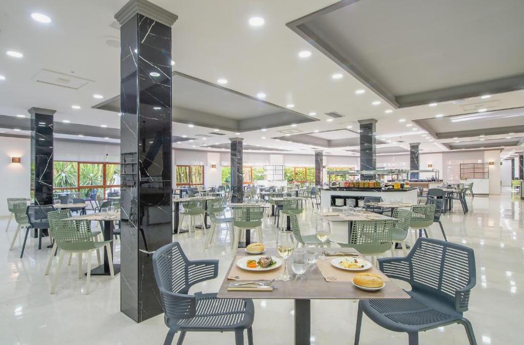 Hotel 4* muy cerca de la Playa de Levante: ¡planazo en Benidorm!