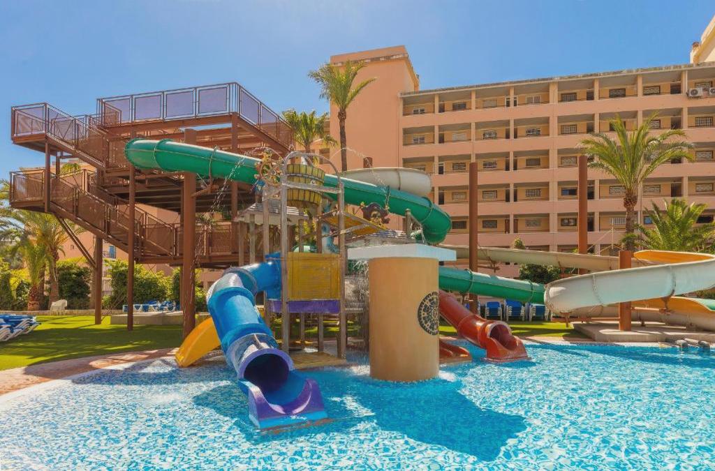 ¡Especial familias! Benidorm en 4* tematizado, y ¡1º y 2º niños viajan GRATIS!
