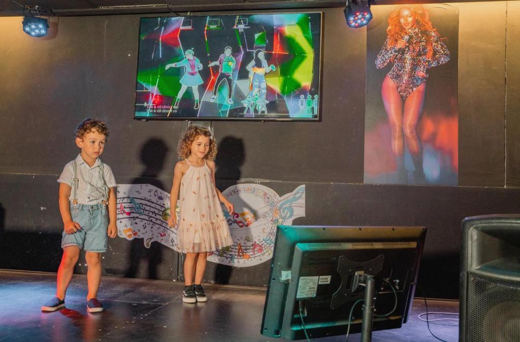¡Especial familias! Benidorm en 4* tematizado, y ¡1º y 2º niños viajan GRATIS! - Aparthotel Magic Tropical Splash