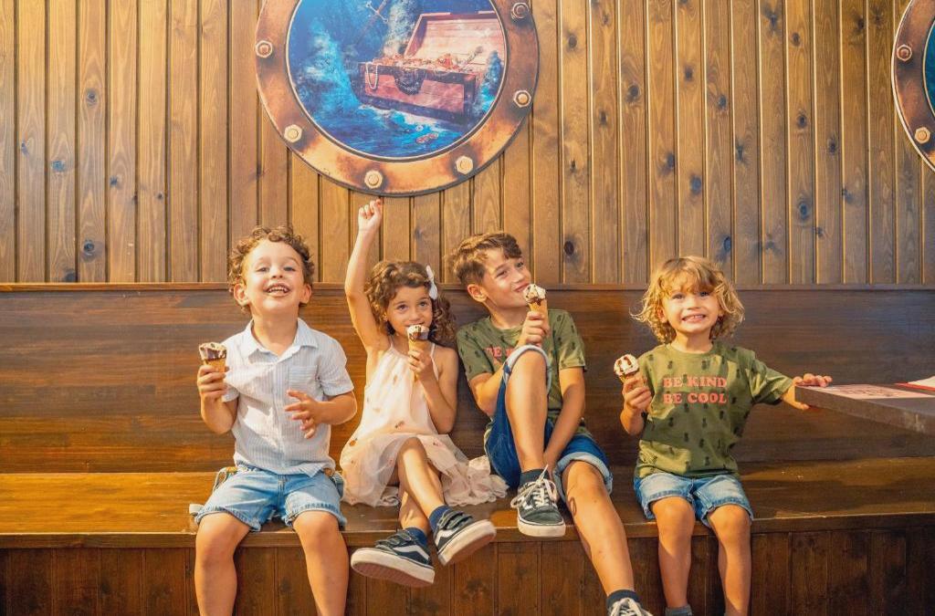 ¡Especial familias! Benidorm en 4* tematizado, y ¡1º y 2º niños viajan GRATIS! - Aparthotel Magic Tropical Splash