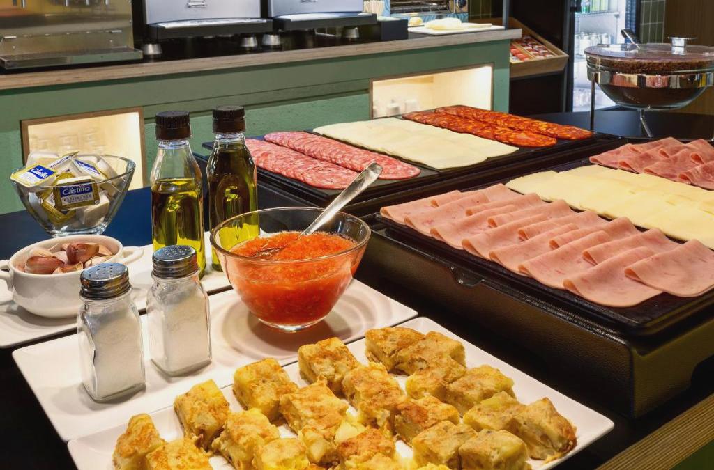 ¡Hotel céntrico en Castellón con Desayuno! - B&B HOTEL Castellón