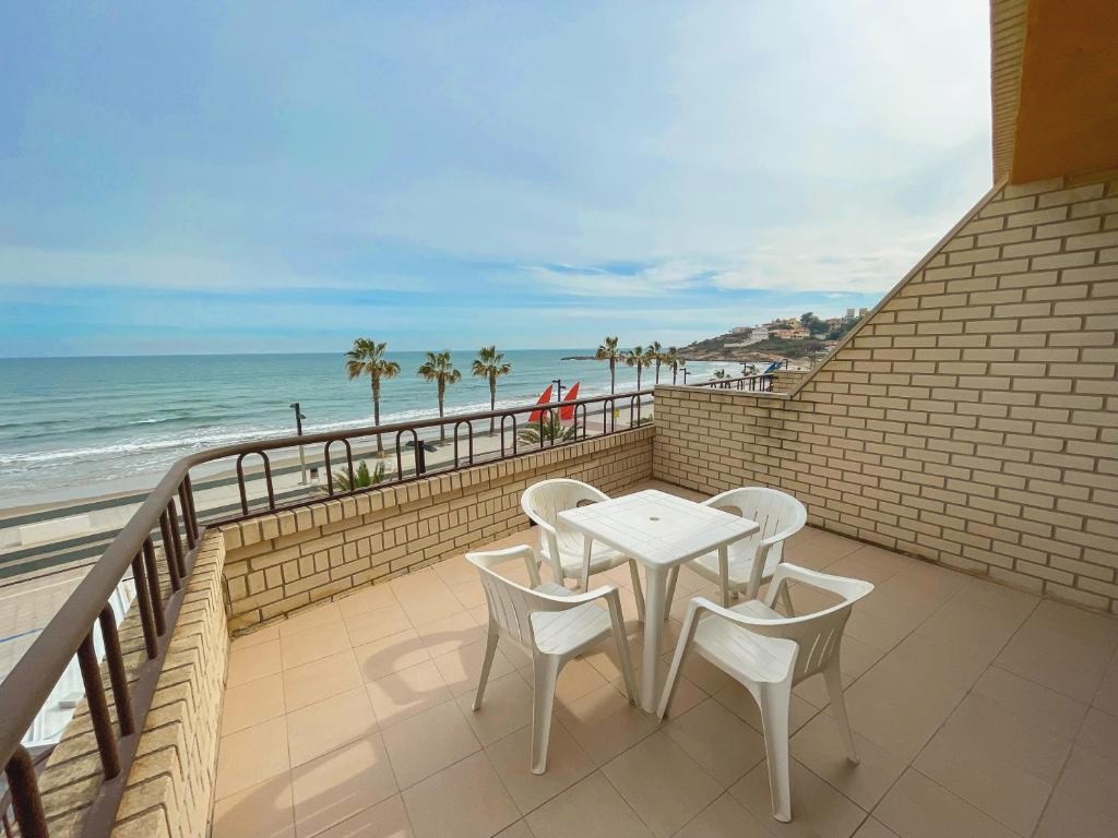 Escápate a Oropesa del Mar en apartamento - Apartamentos Oropesa Primera Línea De Playa 3000