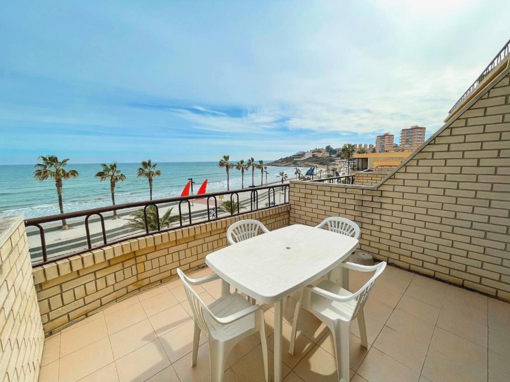 Escápate a Oropesa del Mar en apartamento - Apartamentos Oropesa Primera Línea De Playa 3000