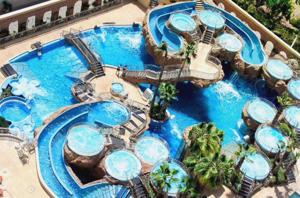 Estrena Hotel 5* con Todo Incluido en Magic World