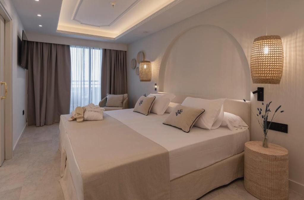 Estrena Hotel 5* con Todo Incluido en Magic World - Pontiana Thalasso Hotel