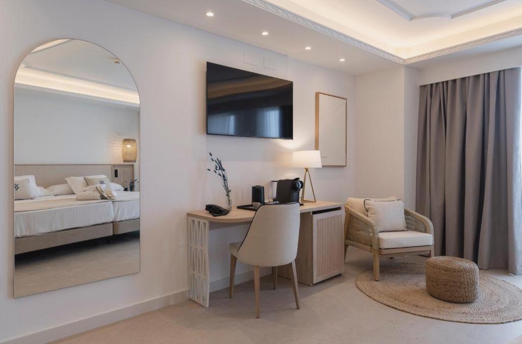 Estrena Hotel 5* con Todo Incluido en Magic World - Pontiana Thalasso Hotel