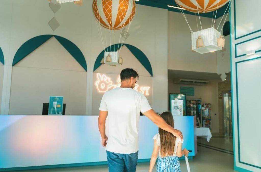¡La escapada más mágica! Hotel 4* con Todo Incluido Promo ¡1 Niño hasta los 16 años GRATIS! - Magic Fantasy Hotel