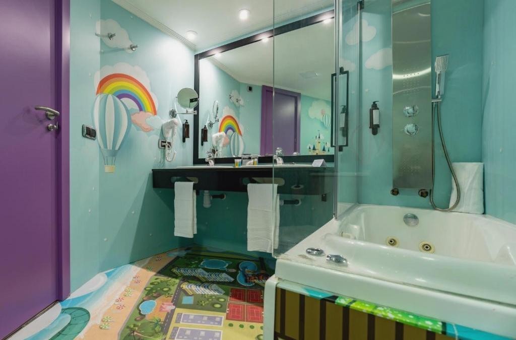 ¡La escapada más mágica! Hotel 4* con Todo Incluido Promo ¡1 Niño hasta los 16 años GRATIS! - Magic Fantasy Hotel