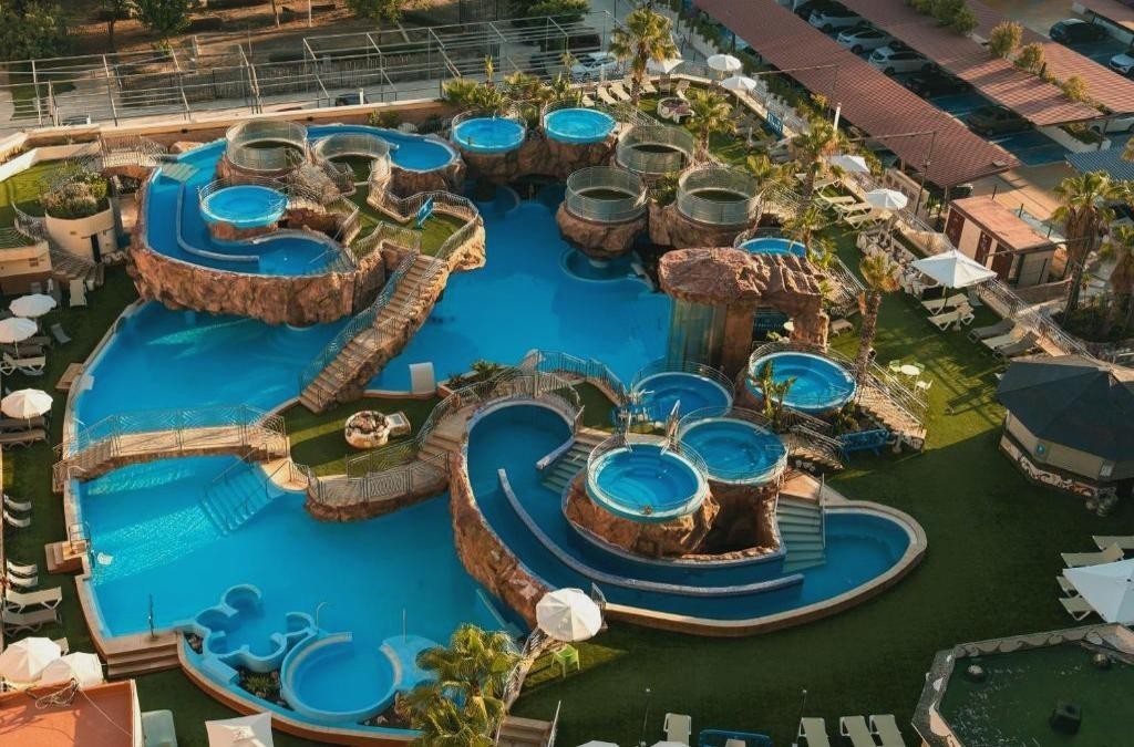Descubre el nuevo resort Magic World con Todo Incluido ¡Niños viajan GRATIS! - Magic Sports Hotel