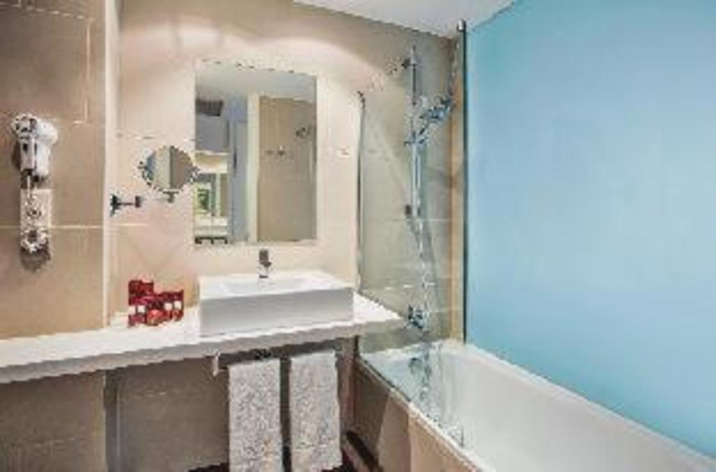 Confort moderne et détente à proximité de Valence