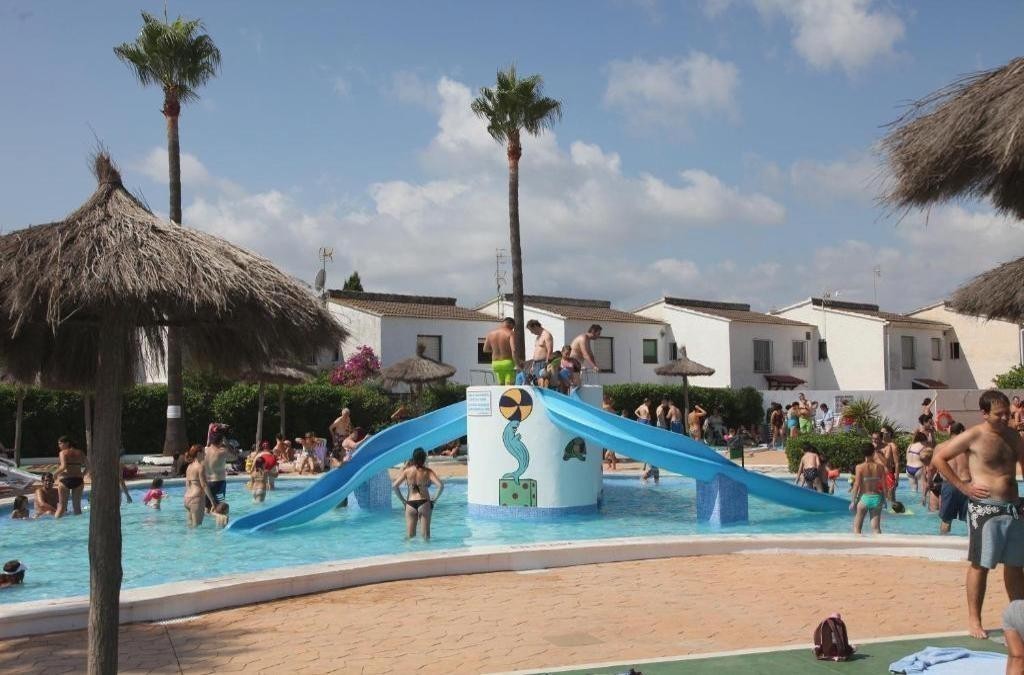 ¡A un paso del mar! Peñíscola en 4* para disfrutar en familia - Aparthotel & Spa Acualandia Peñíscola