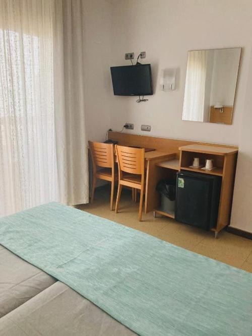 Discover the Valencian coast in the heart of Puerto de Sagunto