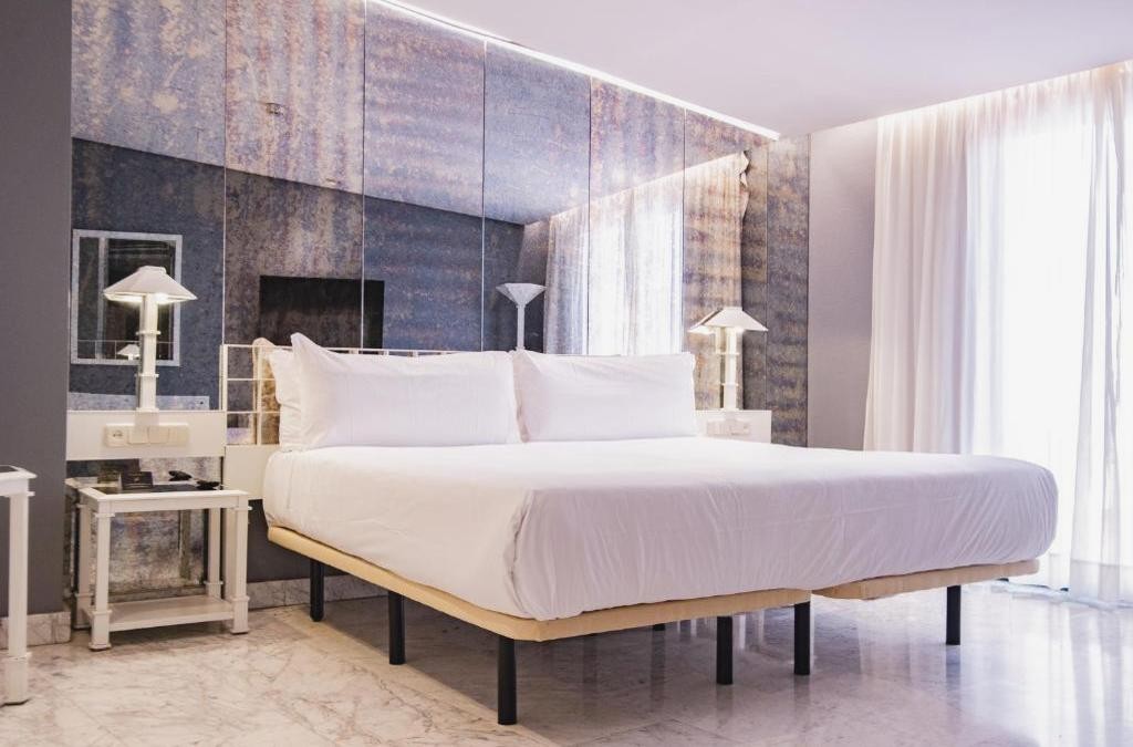 ¡Para los amantes de la historia! Descubre Mérida y su legado en hotel 4* - AZZ Mérida Medea Hotel