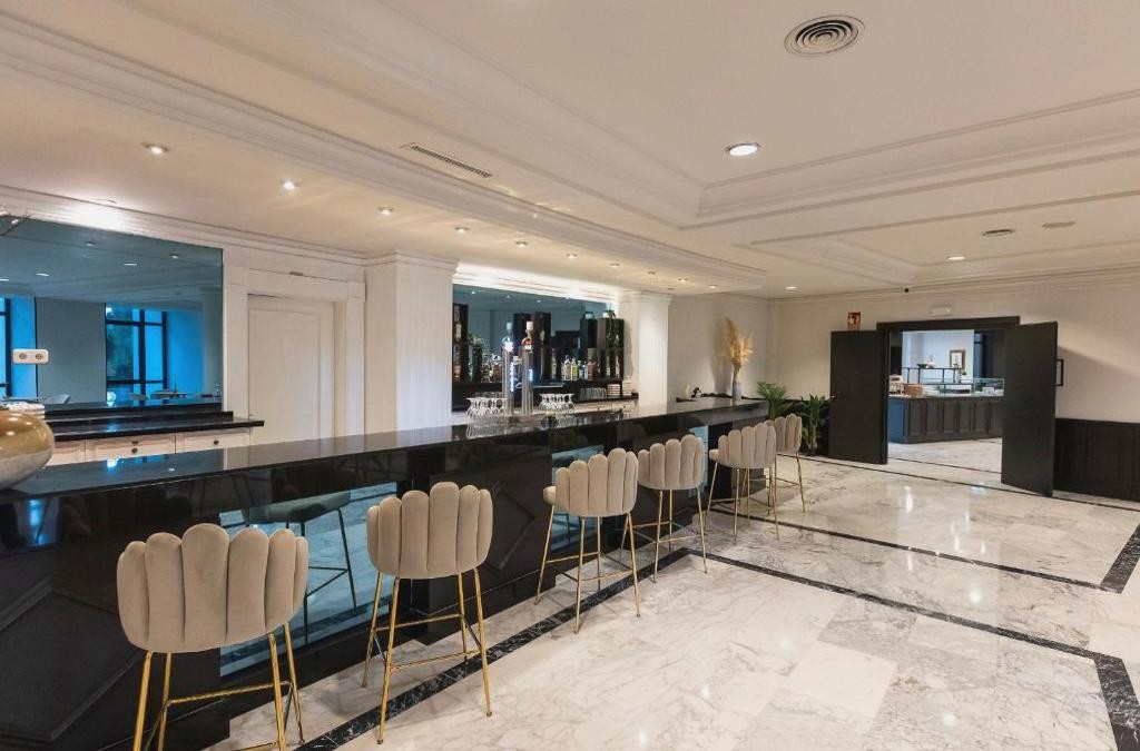 ¡Para los amantes de la historia! Descubre Mérida y su legado en hotel 4* - AZZ Mérida Medea Hotel