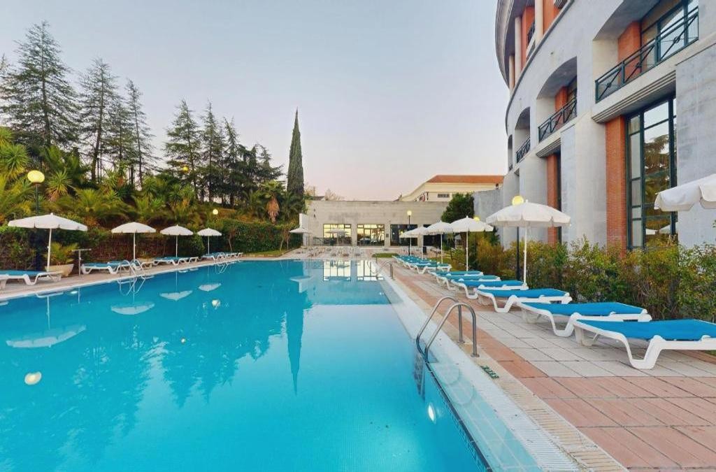 ¡Para los amantes de la historia! Descubre Mérida y su legado en hotel 4* - AZZ Mérida Medea Hotel